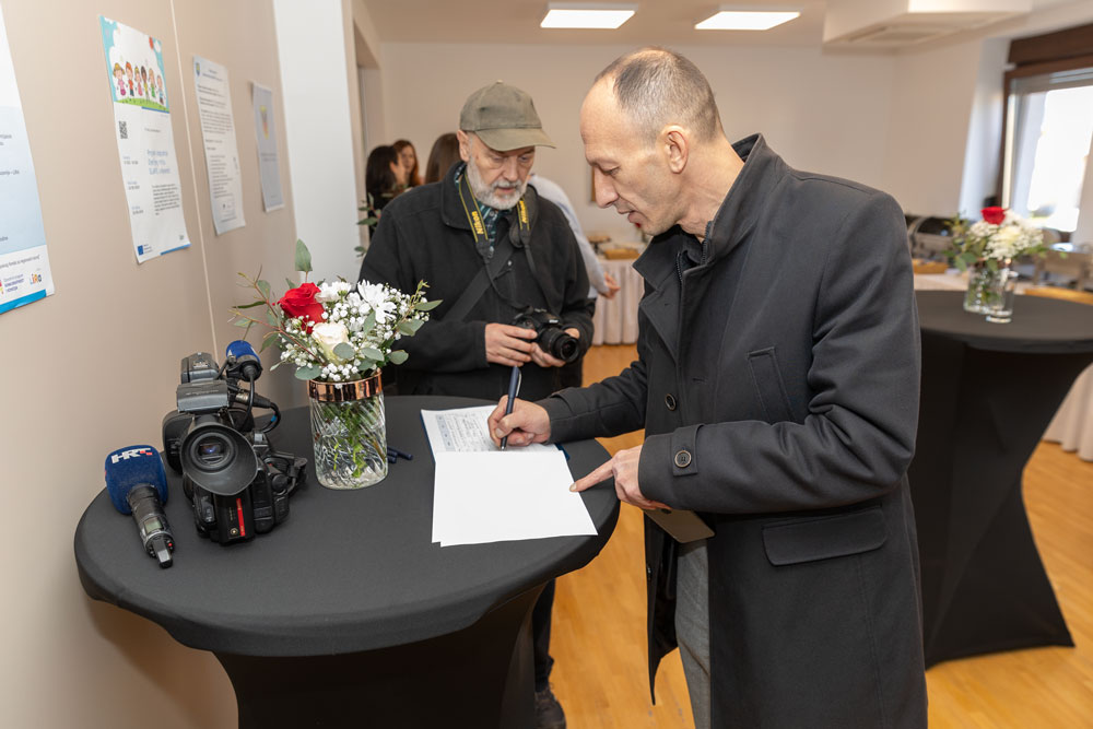 Odr Ana Zavr Na Konferencija Projekta Prilika Za Razvoj Gs Press